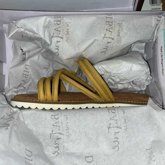 Diba True Saffron Leather Cedar Cove Slide Sandals Woman’s Size 7 READ - Picture 2 of 8